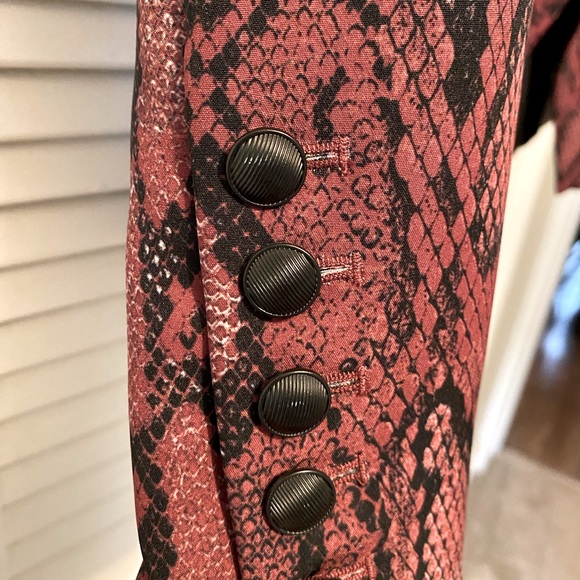 L’Agence Animal Print Blazer - Size 4 - Picture 5 of 6